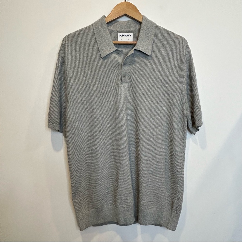Old Navy Men’s Rib Knit Short Sleeve Polo Shirt Gray